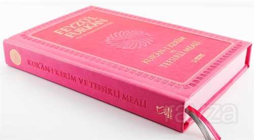 Feyzü'l Furkan Kur'an-ı Kerim ve Tefsirli Meali (Büyük Boy - Mushaf ve Meal - Mıklepli) Pembe - Server Yayınları
