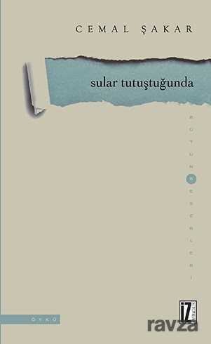 Sular Tutuştuğunda - İz Yayıncılık